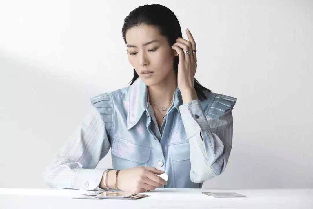 冬季不可错过的有型衬衫,换季必买的10种单品