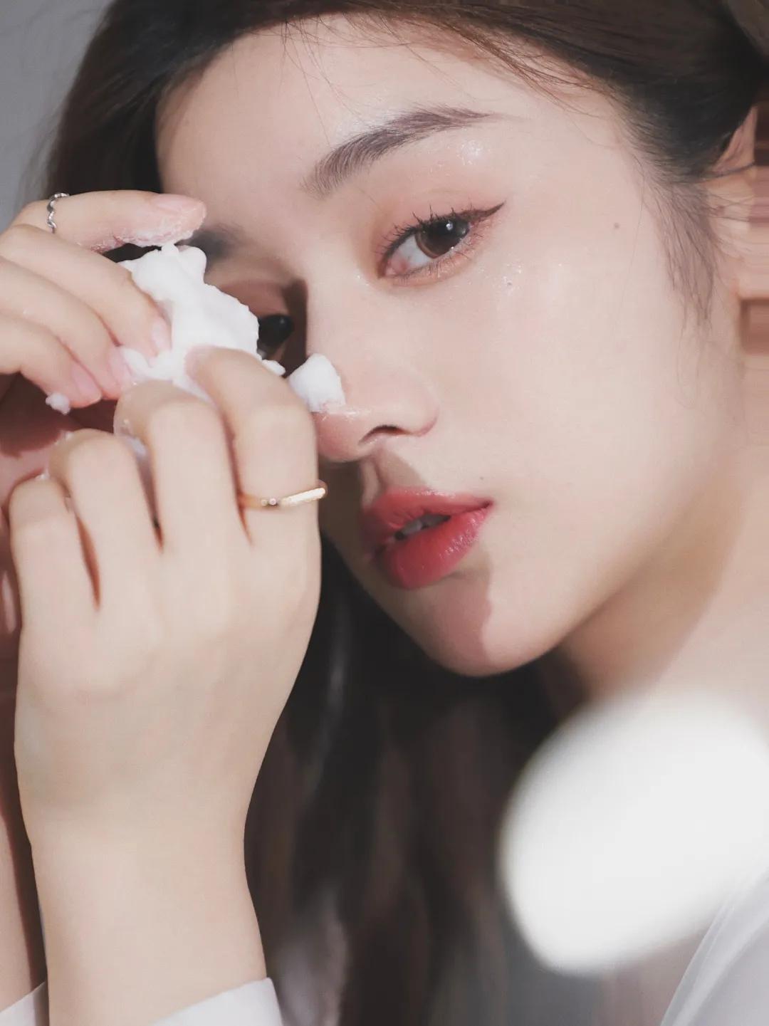 一分钟教会你新手化妆正确步骤,化妆的3个误区