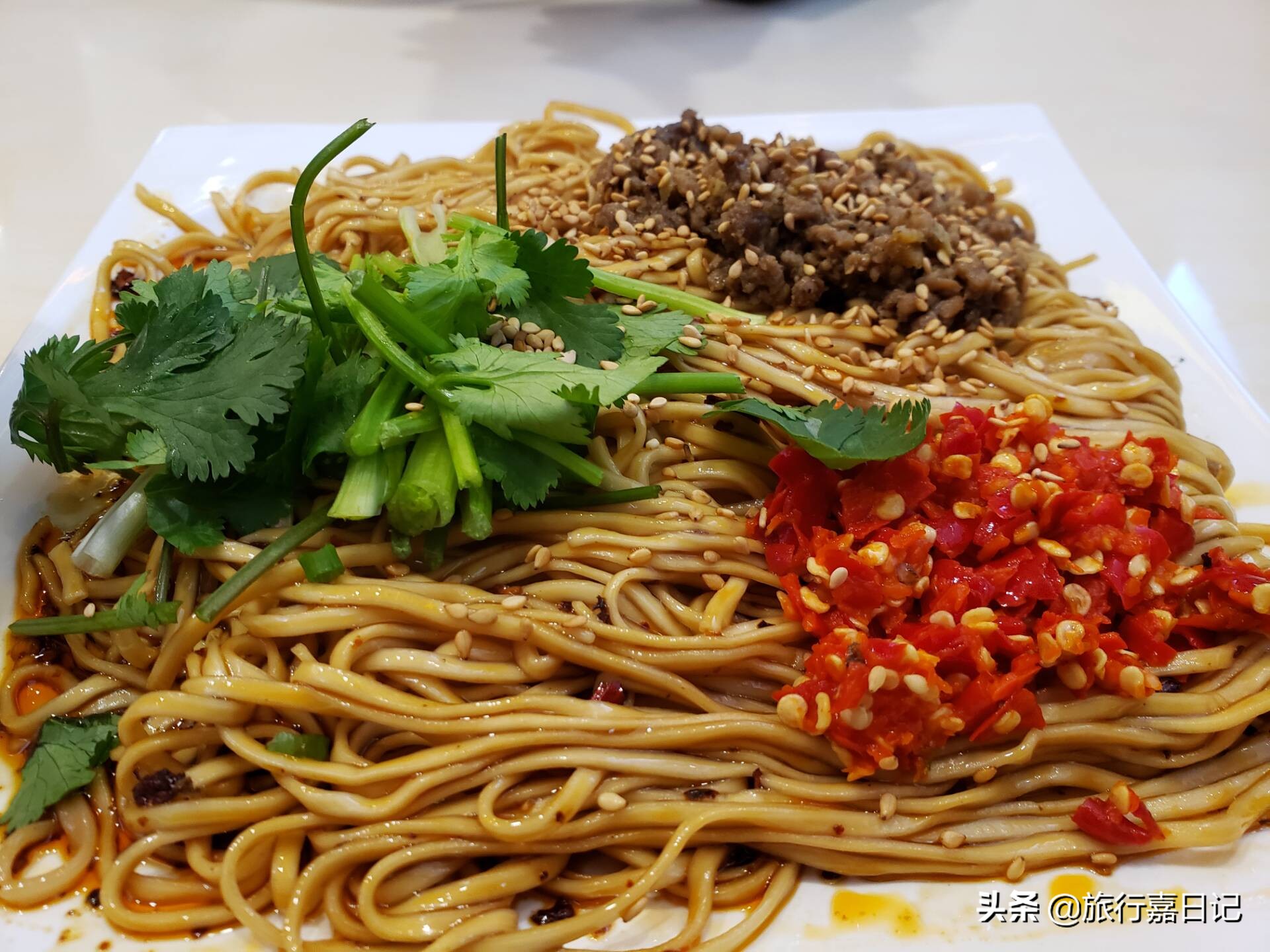 重庆到云南自驾游攻略最佳线路图,重庆到云南旅游500元跟团靠谱吗