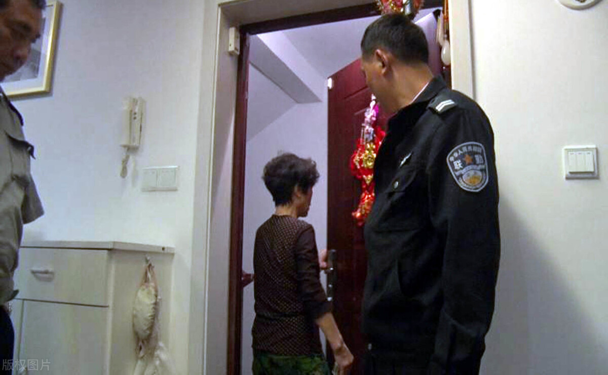 信用卡逾期征信显示呆账怎么办,信用卡逾期被停卡意味着什么