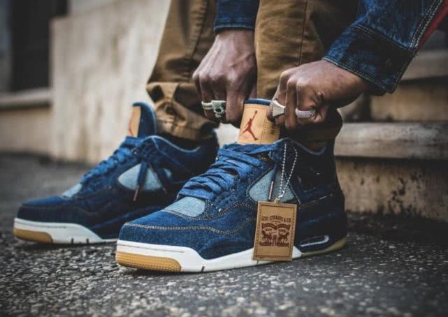 你的鞋柜里有这么一双小脏鞋吗,你的鞋柜里有几双凉鞋