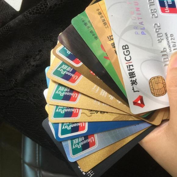 信用卡最低还款额影响买房吗,光大信用卡最低还款额是多少