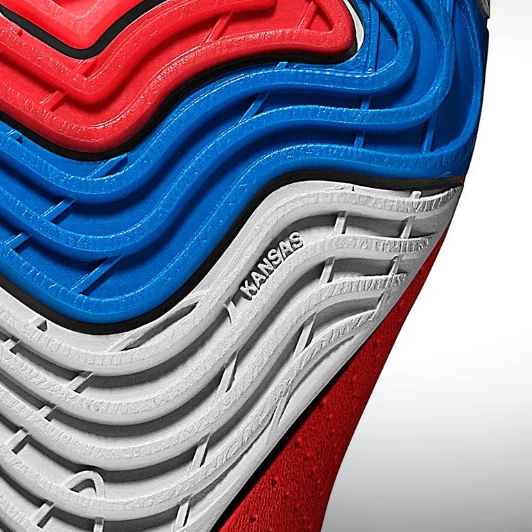 实战新语|高挂在湖人主场的24号球衣，飘向篮球的最高殿堂