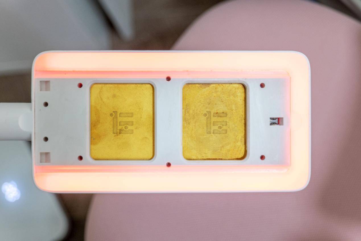 小艾智能艾灸器x8,左点小艾智能艾灸器