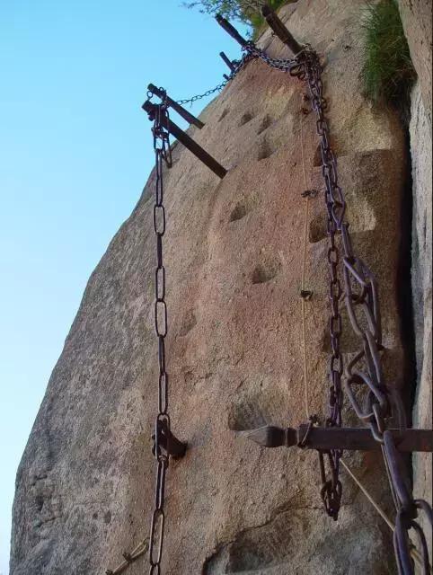 华山三险怎么一次体验完,华山第一险长空栈道是通往哪里的