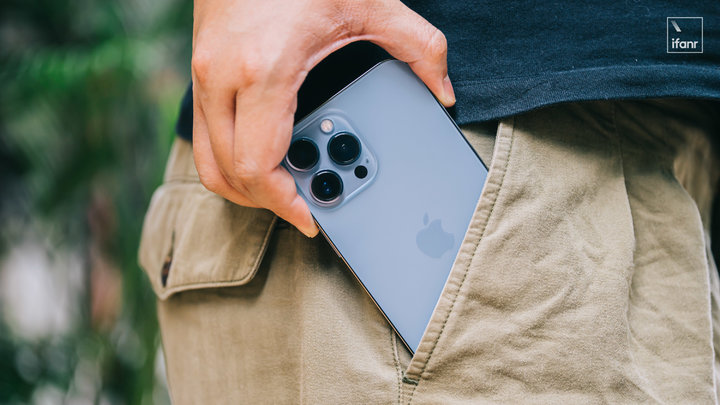 iphone13promax和华为mate40pro,iphone13promaxa15