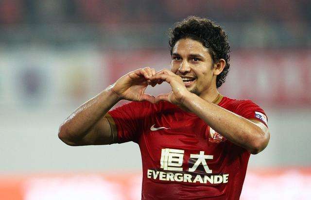 恒大韦世豪进球集锦,恒大韦世豪亚冠