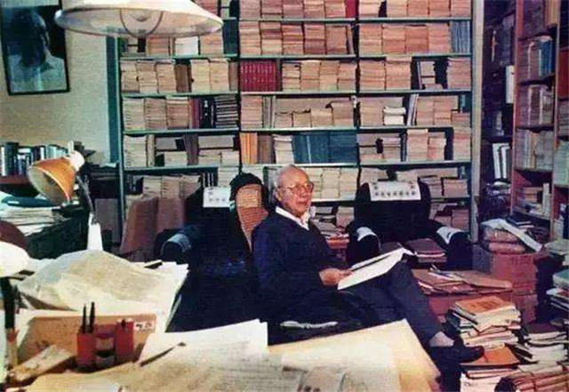 钱伟长什么水平,钱伟长年轻的时候5000米成绩