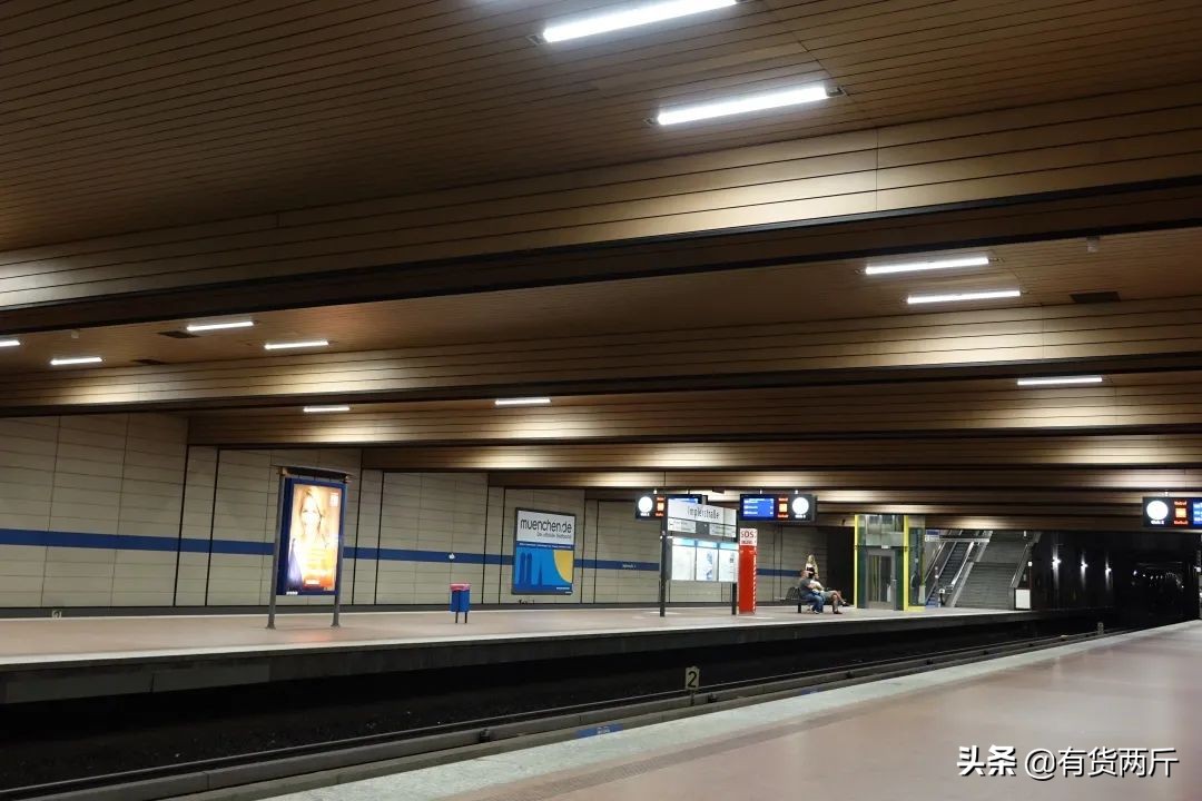 一站一景,一站一景地铁