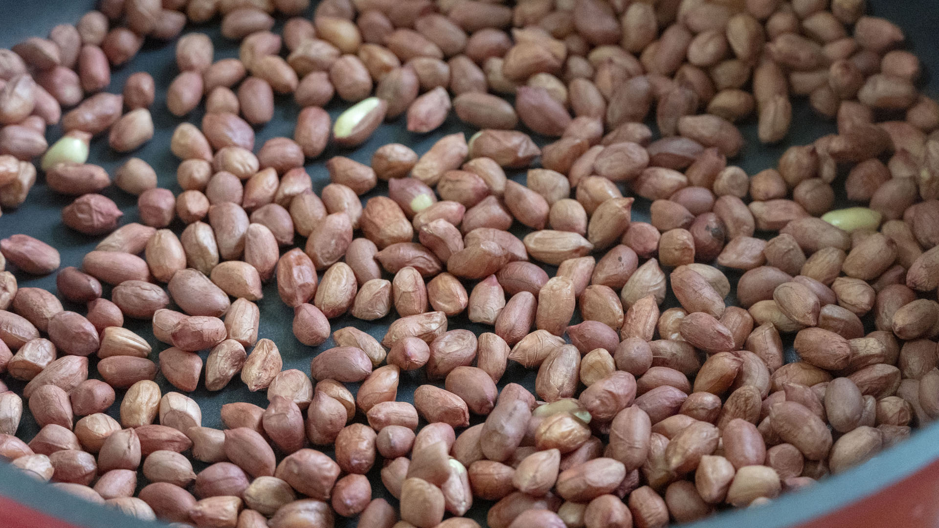 家里用的多功能电饼铛,家里有电饼铛还用买烤箱吗