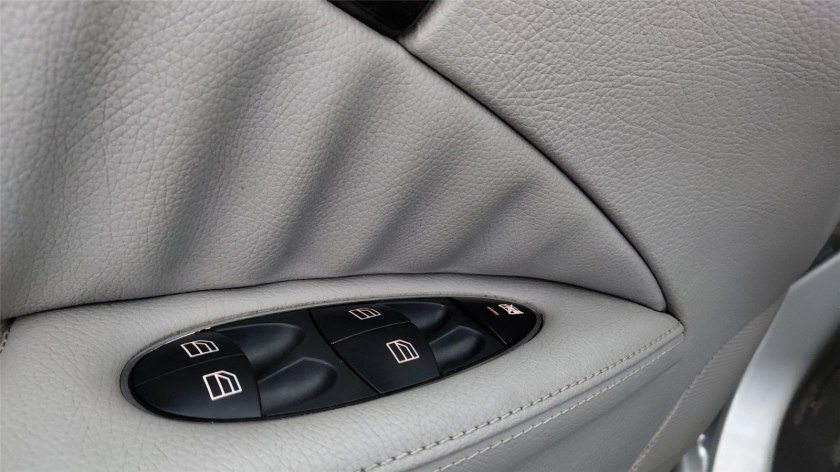 向经典致敬奔驰,奔驰w211后期款的通病