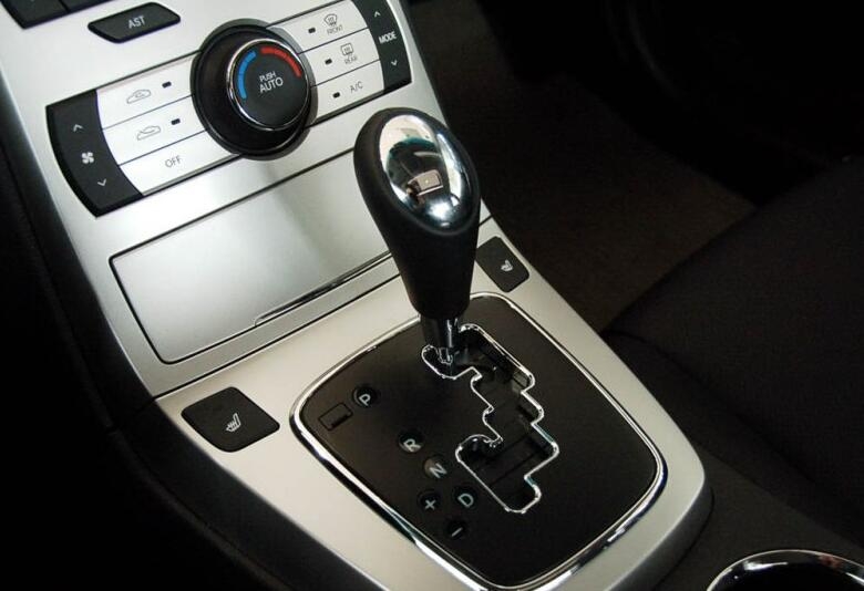 7万块钱的超跑,现代劳恩斯酷派哪一年的值得购买