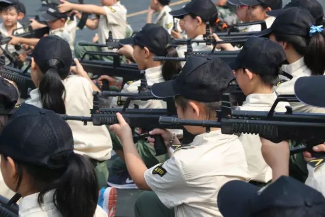 穿越军童铁旅~体验式学习，在做中学，在玩中学