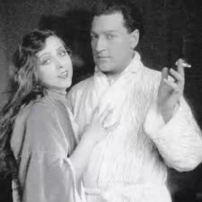 有了性感谁还要性？“诱惑”的本质，法国人看得最明白