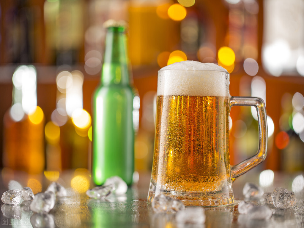 喝酒脸红的人到底能不能喝酒,喝酒脸红是能喝还是不能喝