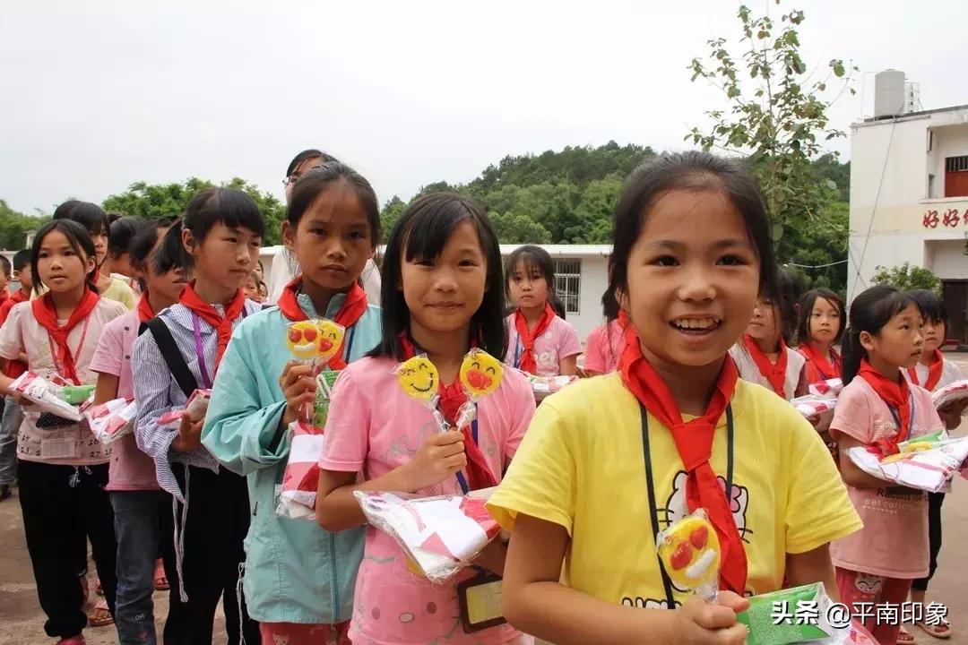 广西省平南县大洲镇潭龙村,广西平南县大洲镇潭龙村