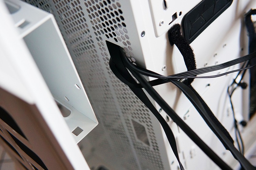 tt挑战者h6机箱接口,tt挑战者h6机箱怎么装