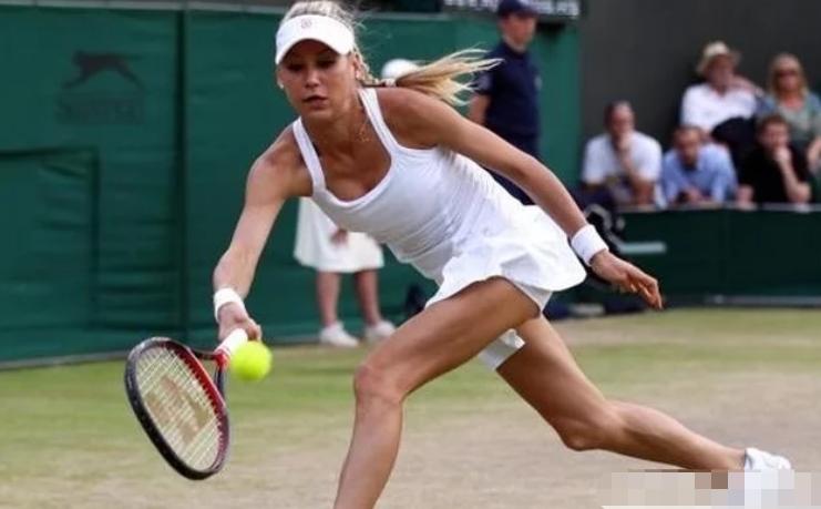 网球运动员库尔尼科娃,罗纳尔多库尔尼科娃