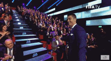 梅西c罗各拿了几次世界足球先生,梅西和c罗各几次足球先生