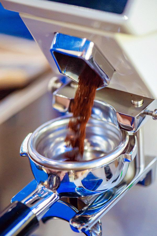 广州西装定制店推荐,珠江西服定制店