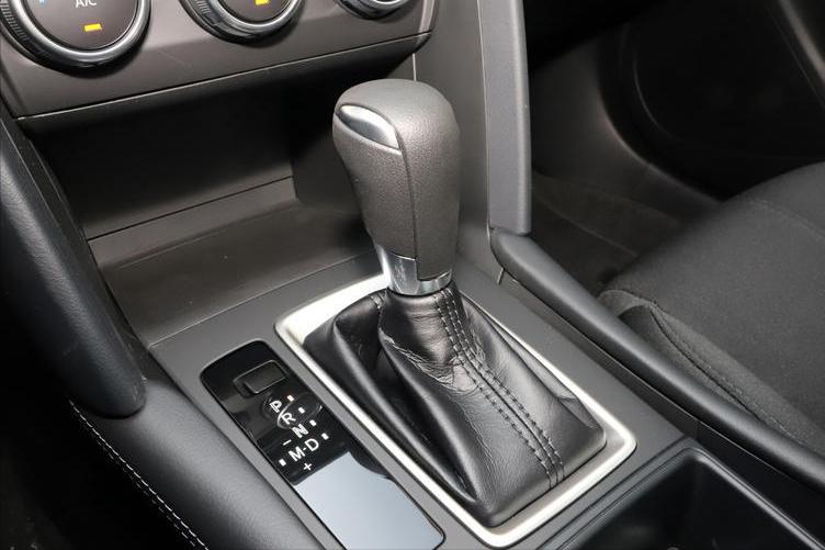 凡尔赛c5x和思域谁安全,凡尔赛c5x对比cx4百公里加速