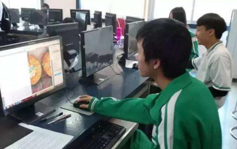 大专十大就业率高的专业及学校,计算机类专业哪个专业比较好就业