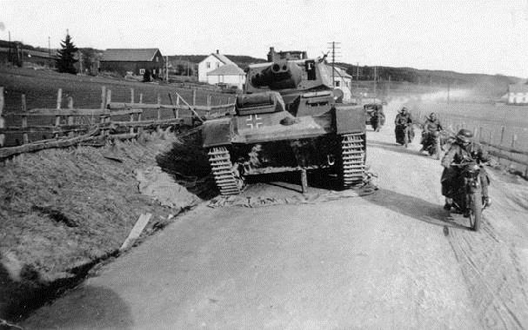 被希特勒钦点又被其亲手干掉，炮塔多多火力威猛的杂货铺