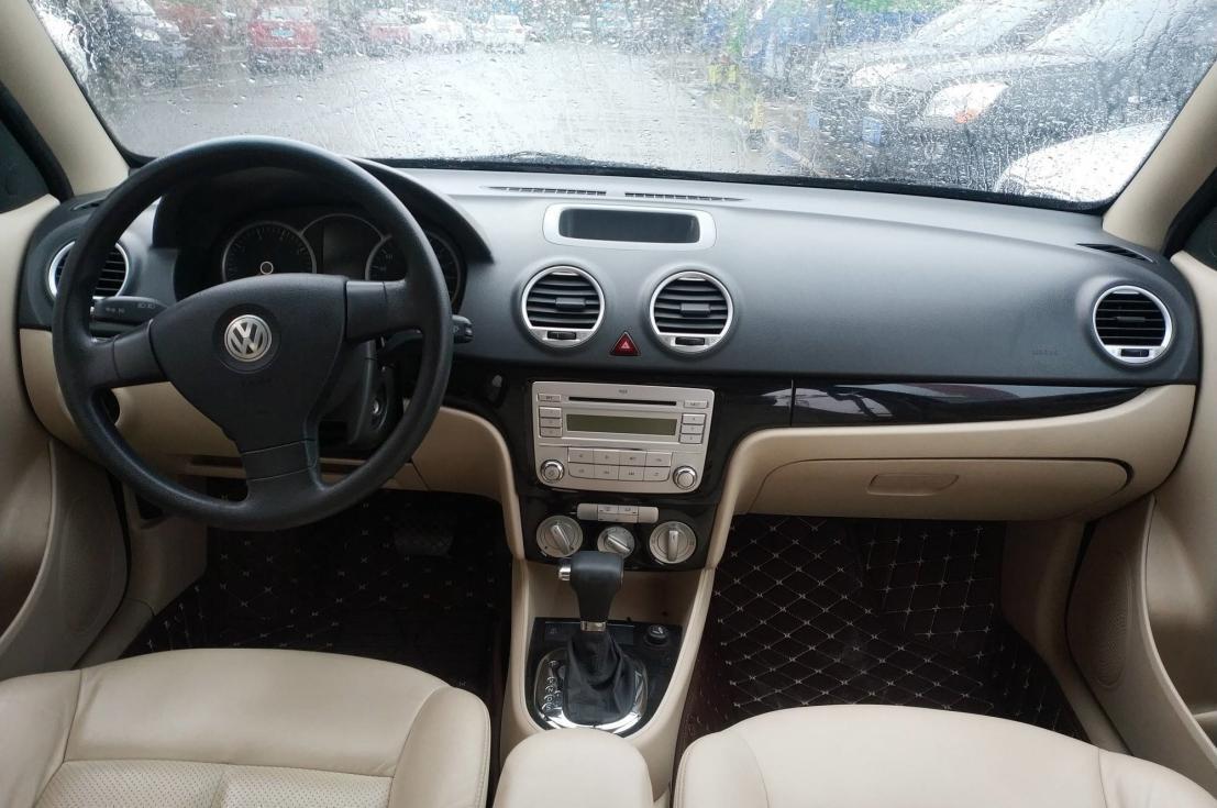 09年自动车,09年的自动挡标致多少钱