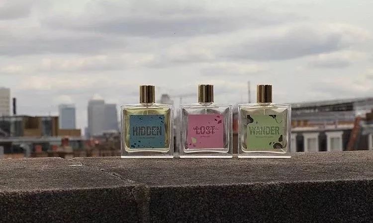 买了这么多的东西都是为了什么,买了这么多口红哪一支是你的真爱