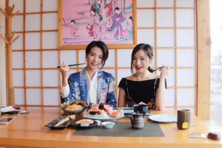 日本吃寿司全是中国人,中国人在日本吃生鱼片