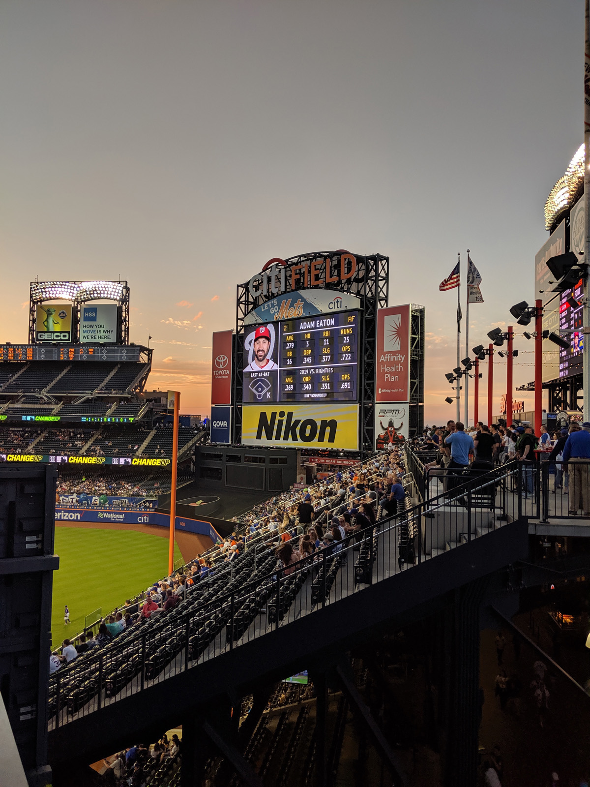 谷歌pixel7pro拍照测评,谷歌pixel3对比pixel4