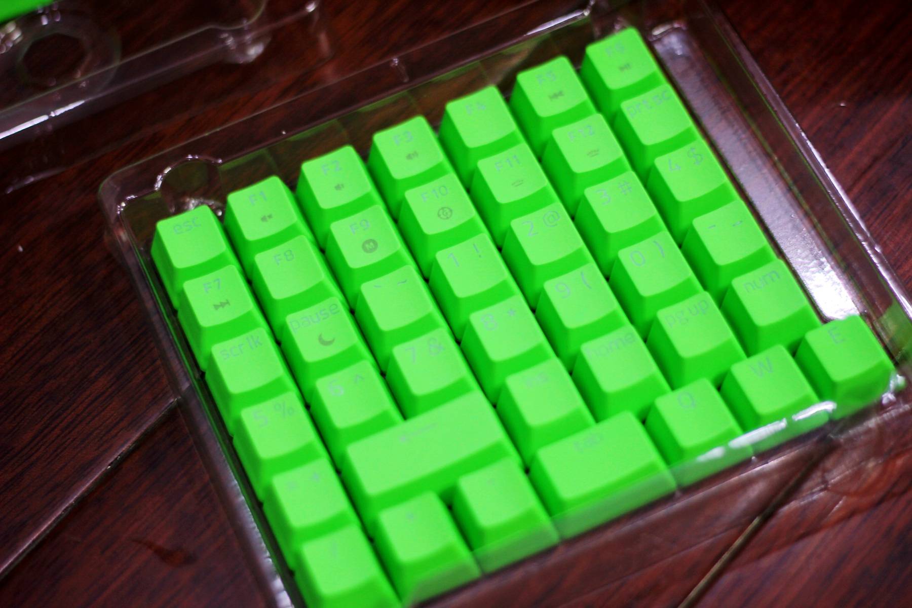 雷蛇键盘高级效果分享,雷蛇单手键盘改造