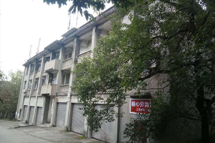 逐渐被遗忘的城市,自贡鸿化厂