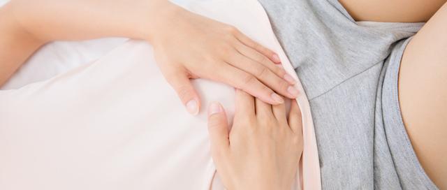 不要小看这些症状,真正的肚子疼会有什么样的反应