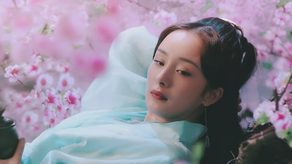 周冬雨千古玦尘影评,千古玦尘周冬雨绝美镜头