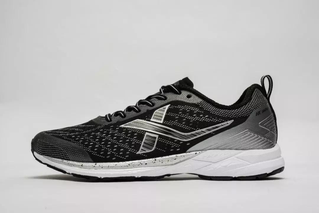 跑鞋系列球鞋哪款最好 (十双最棒的nike跑鞋)