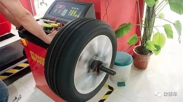 轮毂翻新靠不靠谱,轮毂修复翻新会有原厂的好吗
