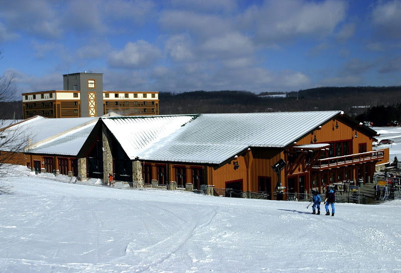 凛冬冰雪季 看美国首都地区的大人小孩玩什么