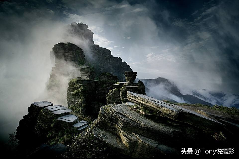 相机镜头大三元,大三元和小三元镜头区别