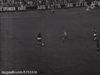 贝利球王他在足球影响力多大,当年球王贝利的影响力