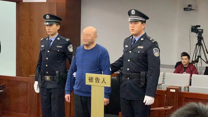 代购逃税300万终审获刑10年,奢侈品走私偷税漏税辩护