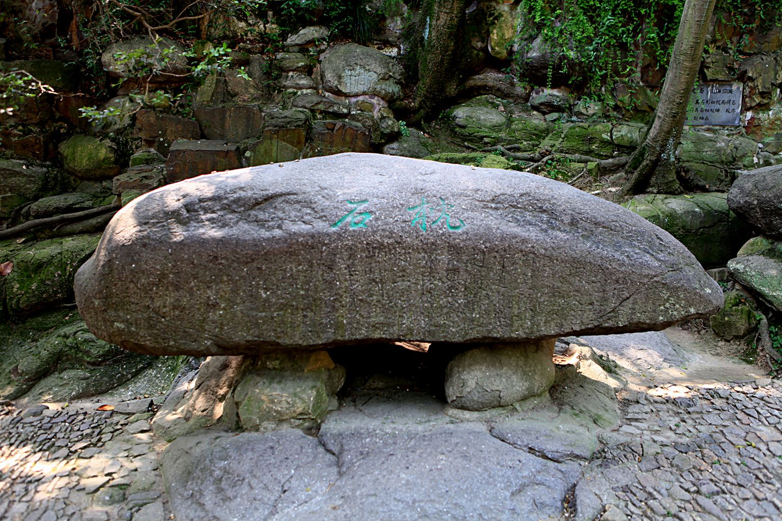 苏州必去的景点苏州虎丘值得去吗,苏州旅游虎丘值得去吗现在