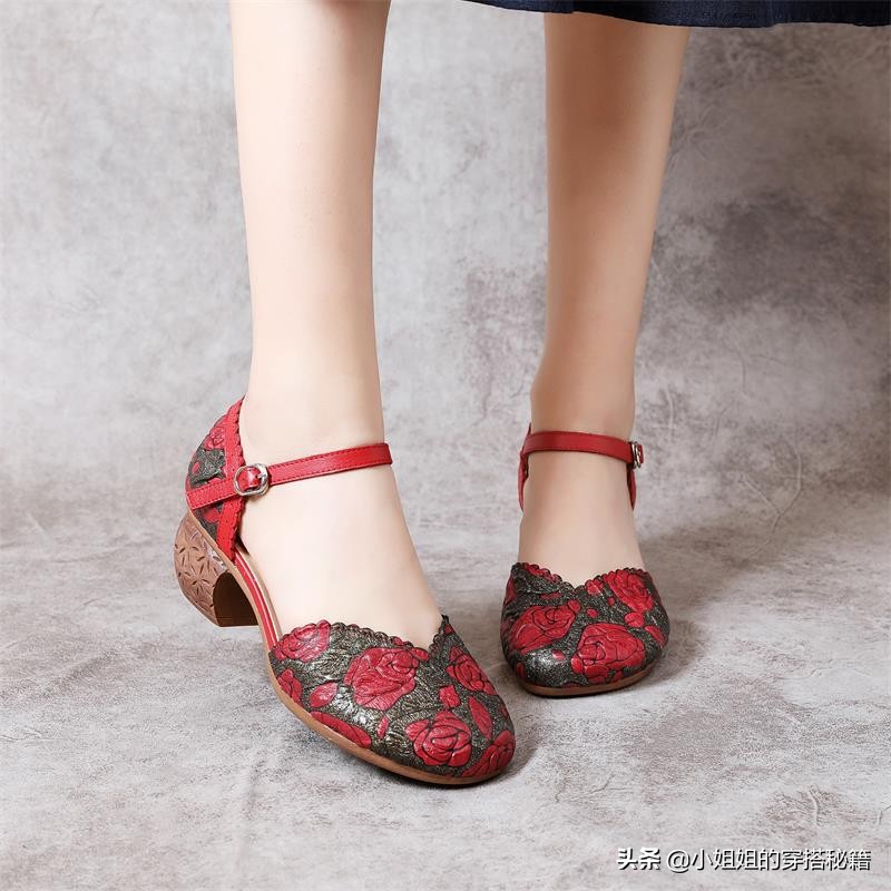 从没穿过的高跟鞋,好穿又百搭粗跟鞋