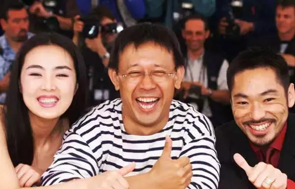 1999年过去了，我很怀念她