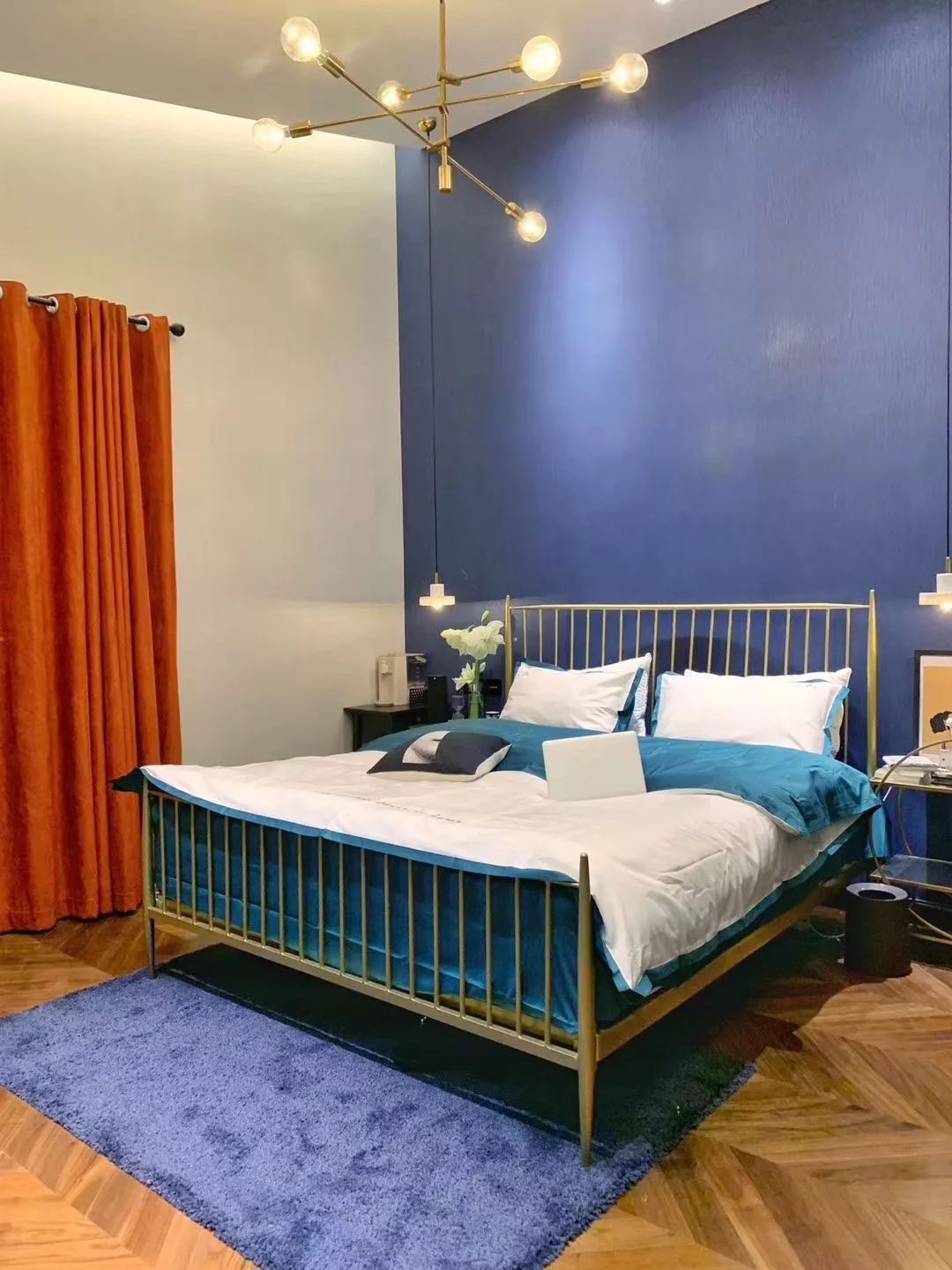 布床款式实木床,皮床实木床科技布床哪个好