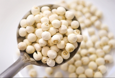 煮粥莲子,煮粥时咋去莲子苦味