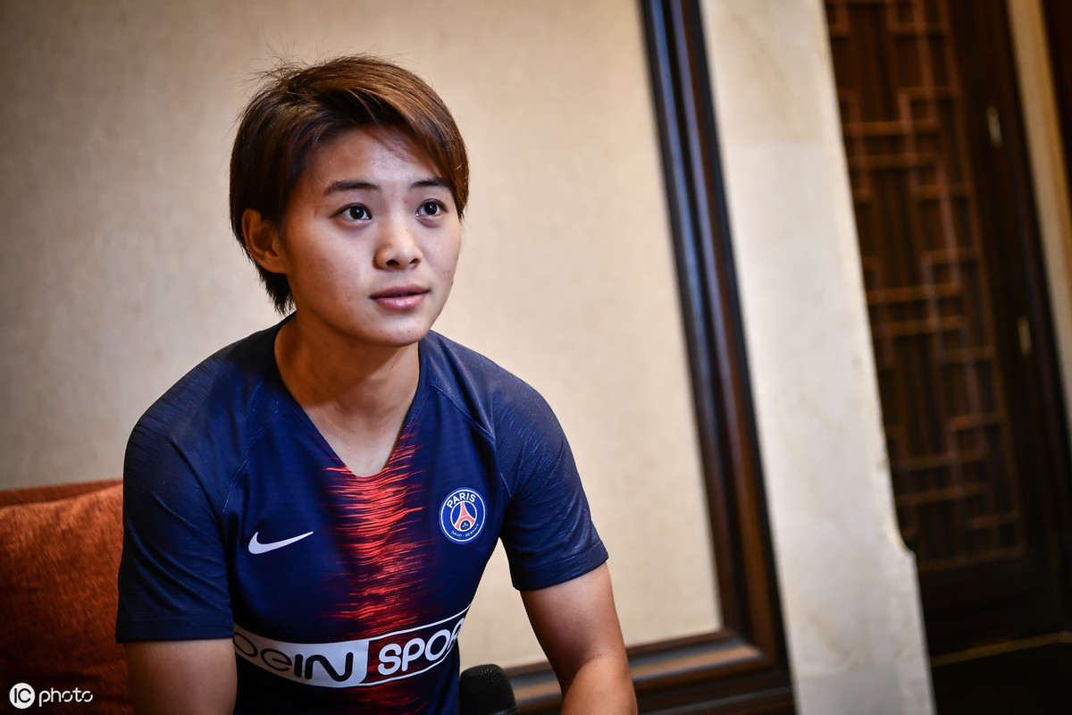 李月汝女篮择偶标准,足球运动员王霜