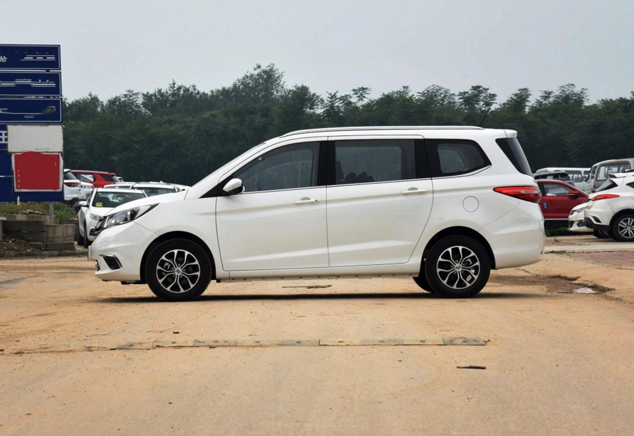 长安欧尚a600mpv自动挡二手,欧尚a600算是mpv吗