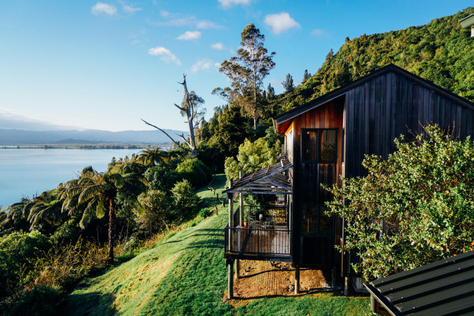 新西兰｜在首屈一指的滑雪胜地，与黑天鹅一起戏水
