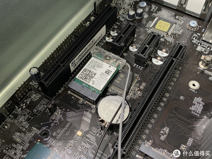 机械革命笔记本660ti游戏测试,游戏设计两用电脑配置推荐